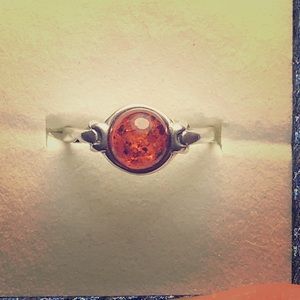 Vintage Baltic Amber cabochon sterling silver ring